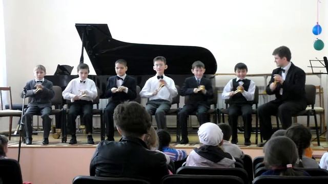 г.Учалы.Ансамбль "Ложкари". смотреть онлайн