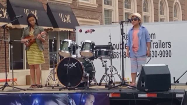 Sidewalk Days 2015 - Riptide cover by Martin/Mariel смотреть онлайн