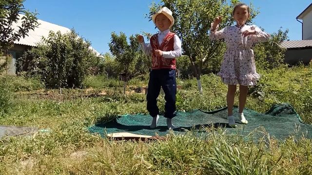 Жалын бий Кызжибек жана Бакай смотреть онлайн