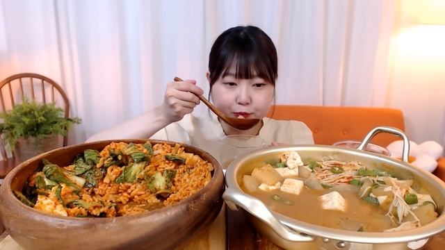 봄동 겉절이 비빔밥 칼칼한 두부가득 된장찌개 집밥 먹방 Bibimbap Doenjang-Jjigae Koreanfood Mukbang смотреть онлайн