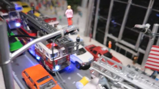 September 11 Terror Attack On The Twin Towers Of The World Trade Center In A Miniature Model смотреть онлайн