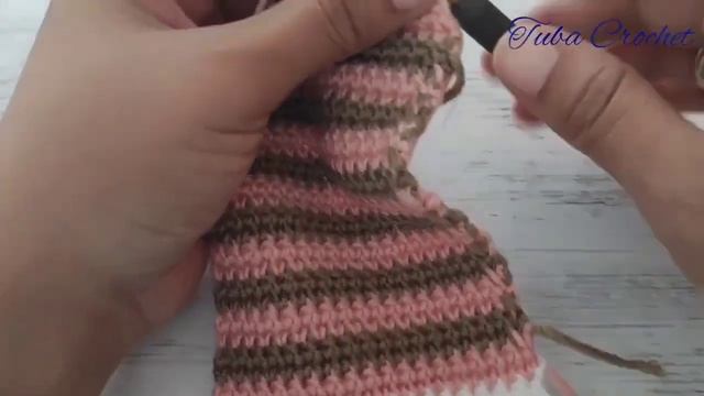 Stop wasting money! crochet a chic baby shoes yourself! - Easy Crochet Baby Booties for Beginners смотреть онлайн