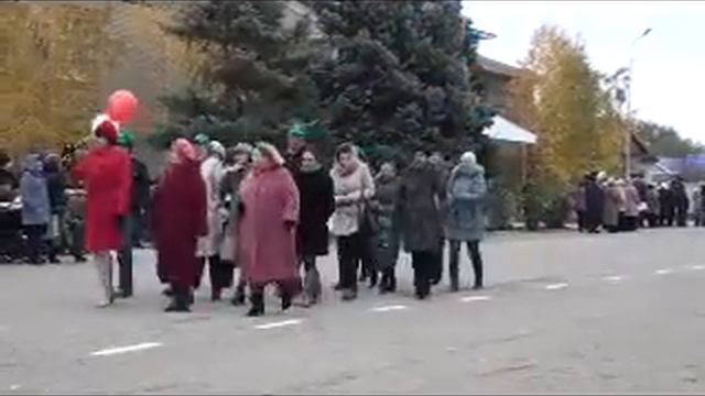 90 - летие Арзгирского района. Парад часть 2. Russian festivals, folk songs and dances смотреть онлайн