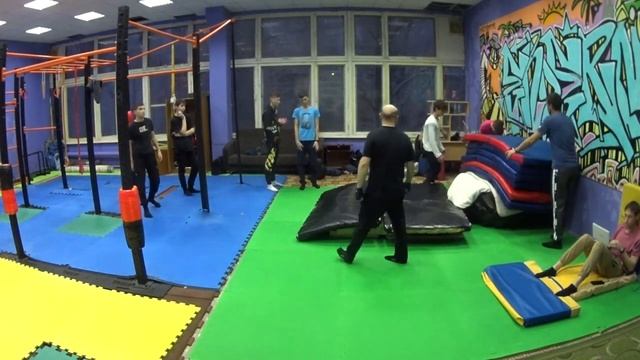 НаРодная ГимнАсТиКа 226-2 в Клубе Воздушно-Силовой Атлетики. СКК "Вместе" смотреть онлайн