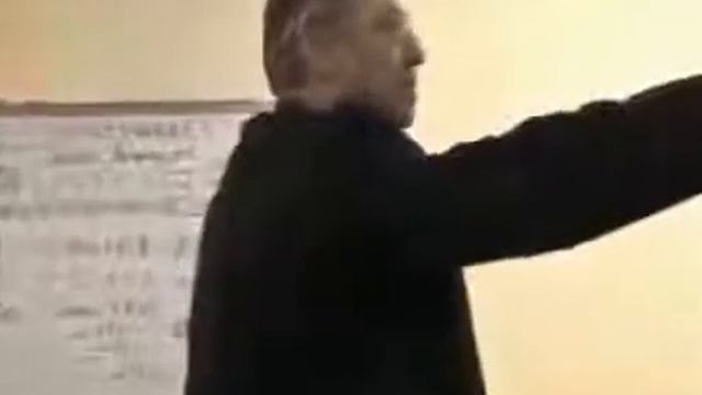 Смотреть всем ! Для тех, кто хочет стать миллионером! 1 9 90 смотреть онлайн