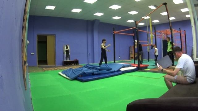 НаРодная ГимнАсТиКа 136-3 в Клубе Воздушно-Силовой Атлетики. СКК "Вместе" смотреть онлайн