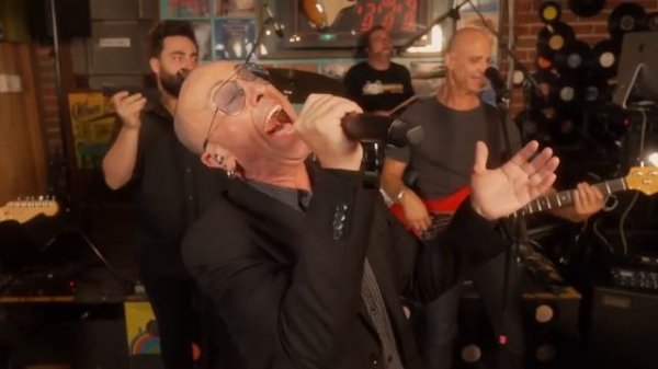 The HSCC - Stars (Simply Red Cover)