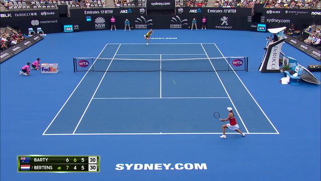 Ash Barty v Kiki Bertens match highlights (SF) смотреть онлайн