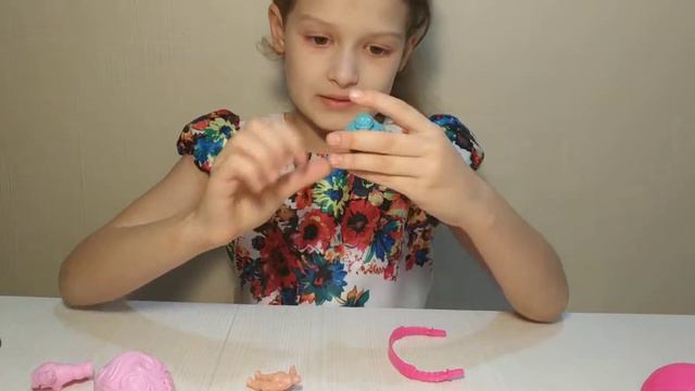 Распаковка кукол ЛОЛ Капсула подделка РУСАЛКА LOL сюрпрайз Обзор игрушек для детей #сюрпризы смотреть онлайн