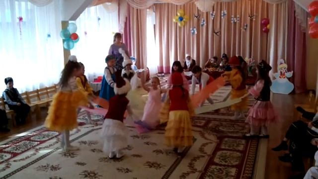 Танец с лентами, Наурыз 2015