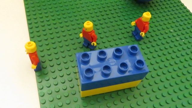 LEGO EV3 - 3 Man Relay Challenge смотреть онлайн