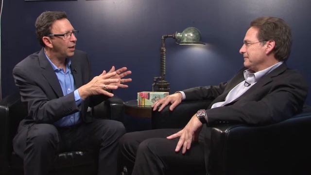 Media Minute Special Edition: On ICTs with Professor Steven Livingston смотреть онлайн