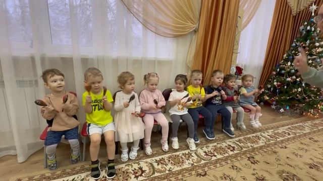 Прощание с ёлочкой🎄Воспитанники детского сада «Полянка» смотреть онлайн