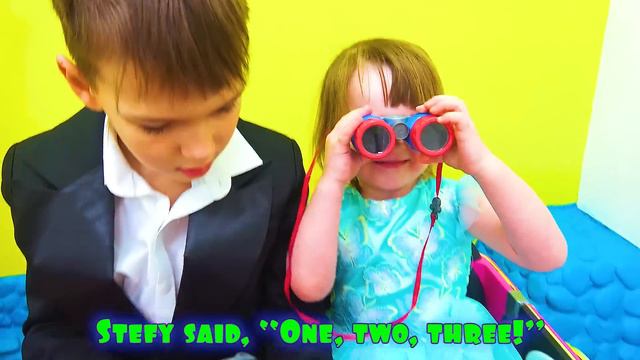 Five Kids Five little dolls Nursery Rhymes & Kids Songs смотреть онлайн