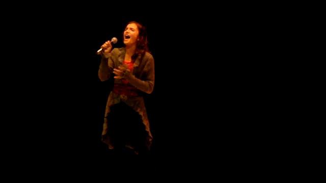 Rolling in the Deep - Adele cover by Hana Snell смотреть онлайн