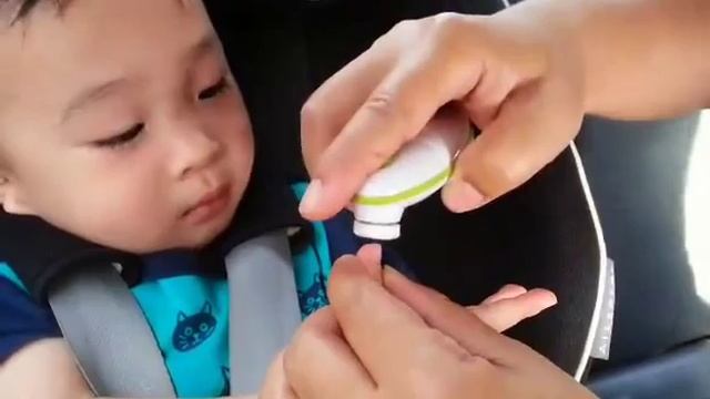 การใช้งาน Doux Bebe Baby Nail Trimmer смотреть онлайн