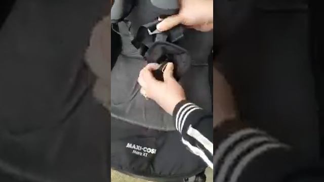 Review Maxi-Cosi Mara Xt Ultra Compact Stroller смотреть онлайн