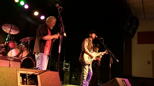 FREMONT OH STRAND MUSIC CENTER STEVE GORNALL,WITH ROGER WILSON смотреть онлайн