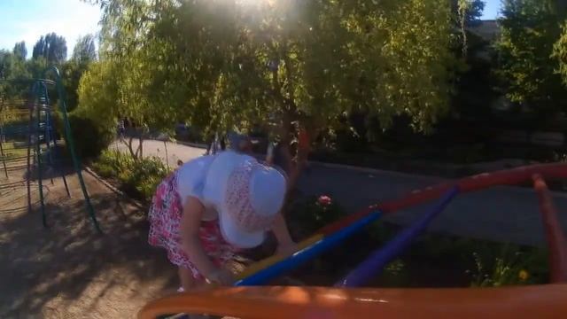 ПРОГУЛКА ПО ДОРОГЕ ДОМОЙ ИЗ ДЕТСКОГО САДА смотреть онлайн