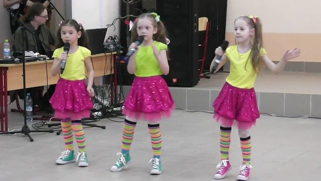 Ансамбль. "Зеленые ботинки" смотреть онлайн