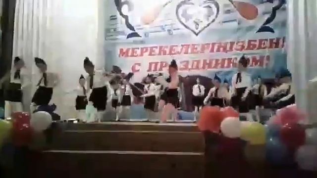Танец "Стюардесс" рук. Блохина А.В. Еркеншиликский дом культуры смотреть онлайн