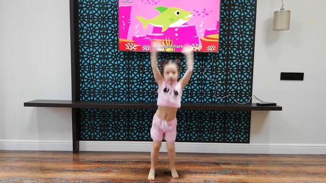 Baby Shark. Зарядка для детей