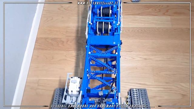 Lego Technic Liebherr LR 11000 Arm extention смотреть онлайн
