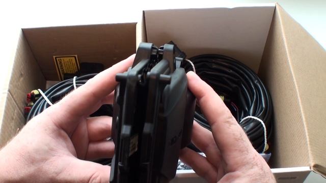 Распаковка Stag QNext и Digitronic iQ смотреть онлайн