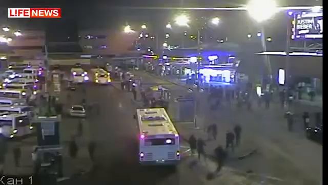 15 летнего школьника зарезали в публичном месте смотреть онлайн