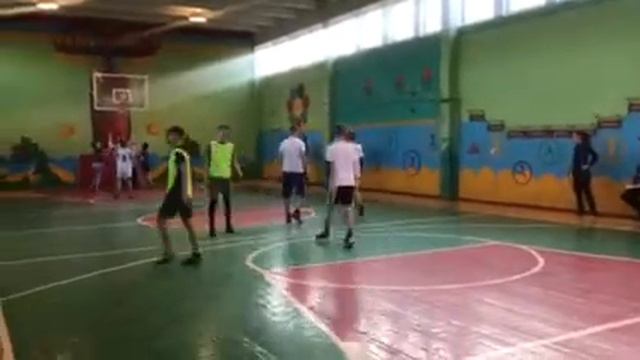 районные соревнования по стритболу смотреть онлайн