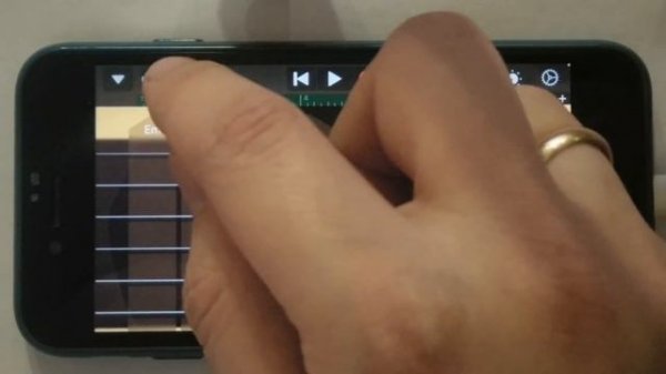 Кино - Кончится Лето на iPhone (GarageBand)
