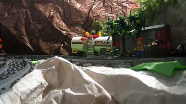 Lego 3677 RED CARGO TRAIN and 10014 RED CABOOSE Part 2 смотреть онлайн