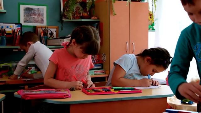 Садочок випускний кліп смотреть онлайн