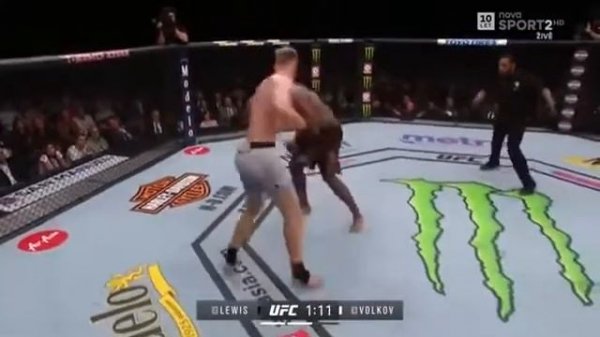 Derrick Lewis vs Alexander Volkov UFC