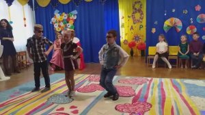 Танец Пупсик