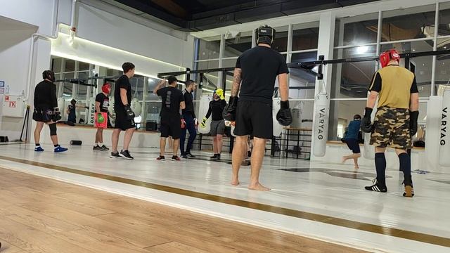Varyag Fight Gym (Митино). Бокс 30.09.2024 #1 смотреть онлайн