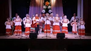 Детский ансамбль сценического фольклора "Задоринки" и хор народной песни "Оберег"