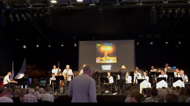 SPLANKY Randers Big Band, Aarhus Jazzfestival 2021, Ridehuset swinger смотреть онлайн