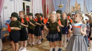 Песня «Мы только немного подрастем»