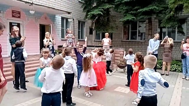 Запуск шариков выпускной сад 2019