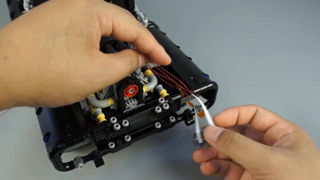 [WBS][v2]Lego 42111 Dom's Dodge Charger+Light Kit смотреть онлайн