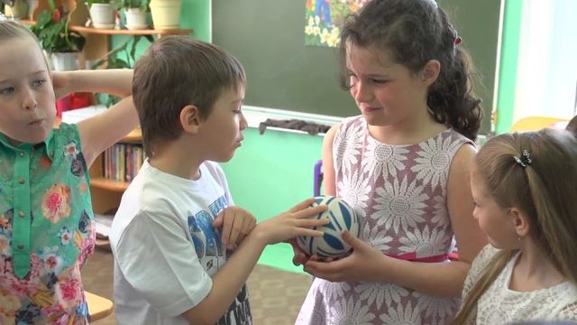 Один день в Детском саду смотреть онлайн