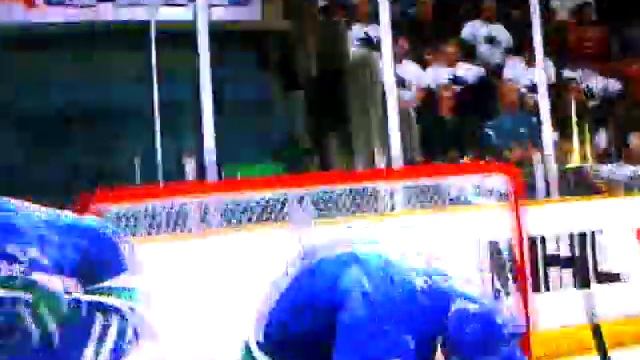 Mats sundin NHL 10 injury смотреть онлайн