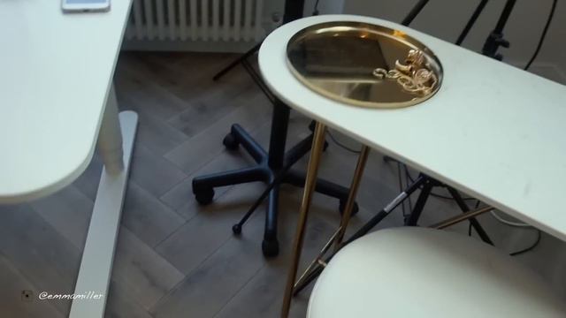 COME FURNITURE SHOPPING & APARTMENT UPDATE | MOVING VLOGS | EMMA MILLER смотреть онлайн