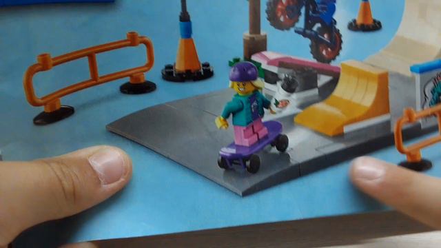 Назад в будущее / Lego DeLorean / лего машина из фильма / Марти Макфлай и Док Браун смотреть онлайн