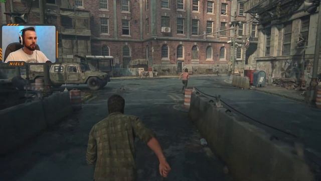 The Last of Us Part I. НАЧАЛО НОВОЙ ЖИЗНИ! #1 смотреть онлайн