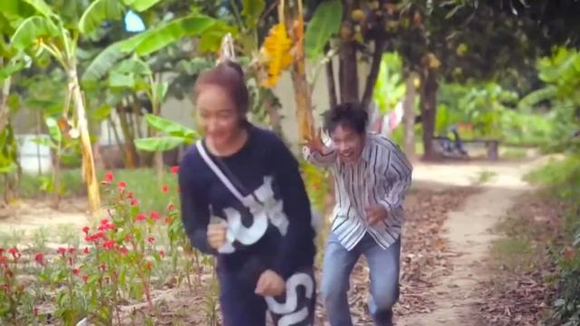 ពុកអើយម៉ែអើយ ! នាងការចោលខ្ញុំហើយ Neay Jerm SD VCD Vol 167 【OFFICIAL MV】 смотреть онлайн