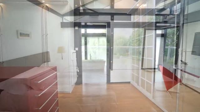 The Haus | Stunning Huf Haus in Evening Hill, Poole. смотреть онлайн
