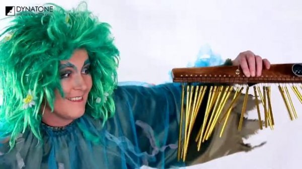 Арам-зам-зам. Динатон танцует aram-zam-zam