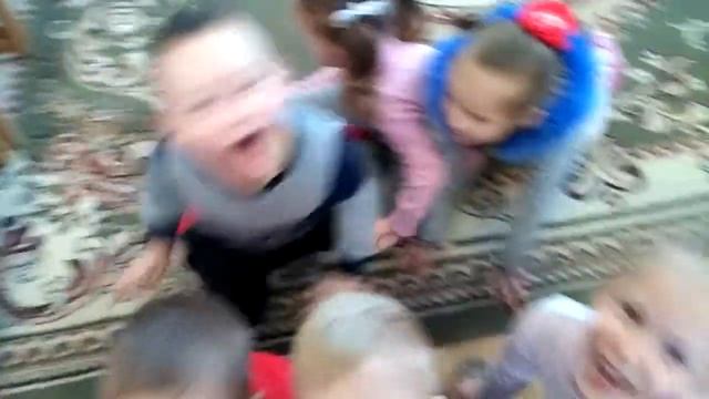 ПЕРЕД УТРЕННИКОМ / МОЕ ЗНАКОМСТВО С МЛАДШЕЙ ГРУППОЙ